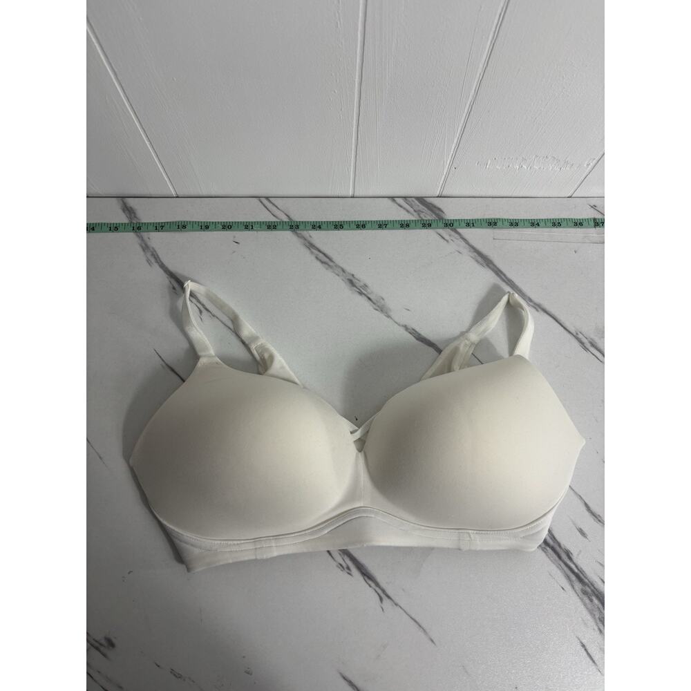 TORRID 360 Smoothing Bra Sz 38 DDD Wire Free Lightly LIned White